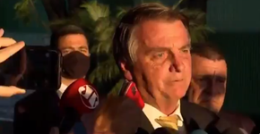 Enlouqueceu? Bolsonaro puxa ‘Pai Nosso’ em entrevista e web faz memes