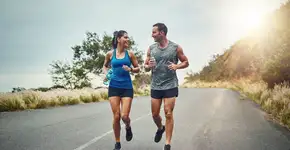 Pratique corrida com segurança: veja como evitar lesões