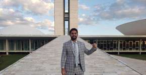 ‘Jean sai do país como um herói’, diz deputado David Miranda