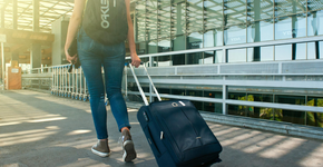 Vai viajar em breve? Descubra o truque para comprar passagens mais baratas