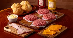 Madero aposta em kits congelados para celebrar Dia do Sanduíche