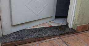 Mulher de 19 anos é morta a facadas pelo marido após crise de ciúmes