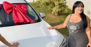 Mãe de Deolane Bezerra denuncia importunação sexual em ônibus