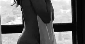 Luciana Gimenez: a arte de bombar com seu corpo nas redes sociais