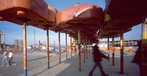 Coletivo espanhol mostra que lixo, espaços e pessoas podem conviver em harmonia