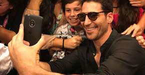 Ator de ‘Sense8’ dá melhor resposta para quem julga a sexualidade