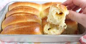 Pão de requeijão fofinho é a coisa mais gostosa que você vai aprender