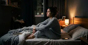 Por que a cabeça da mãe nunca desliga e como esse cansaço invisível trava a rotina da casa