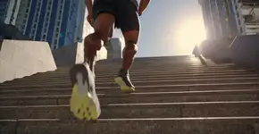 Como fortalecer pernas sem gastar nada em equipamento