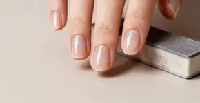 Chocante! tenha unhas lisíssimas sem esmalte agora