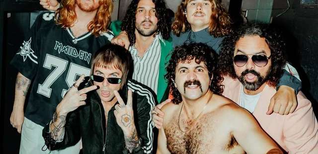 Show da banda Sticky Fingers