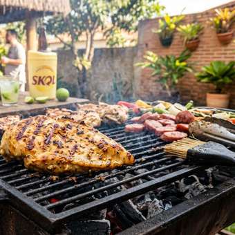 Featured mobile: Não é sal nem limão: o segredo para deixar o frango grelhado mais suculento