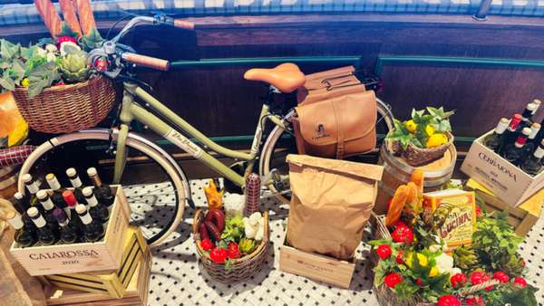 São mais de 40 bares e restaurantes no maior navio do mundo, Star of the Seas