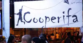 Sarau da Cooperifa é poesia e cultura na zona sul de SP