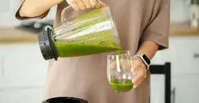 Suco de kiwi inibe os efeitos do câncer, aponta estudo japonês