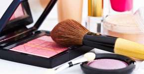 Época Cosméticos tem perfumes e maquiagem pela metade do preço