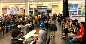 Campeonato de Cubo Mágico, teatrinho e música marcam as férias do Golden Square