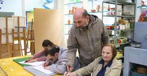 Laramara oferece curso gratuito de artes plásticas para deficientes visuais