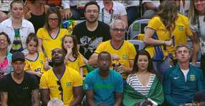 Famosos assistem ao vôlei e viram memes nas redes sociais