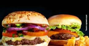 Dia do Hambúrguer: Pague 1, leve 2 lanches no Johnny Rockets