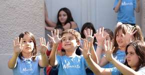 Projeto ensina a criança a conhecer o mundo por meio da literatura