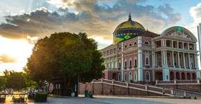 Comemore o aniversário de Manaus: passagens com até 46% off