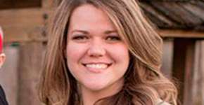 Mulher é chamada de ‘gorda fedida’ em avião e faz apelo na web