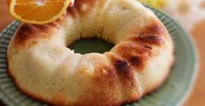 Bolo vegano de laranja sem glúten e sem fermento