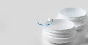 Descarte de lentes de contato requer planejamento específico