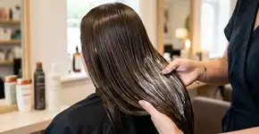 Três cabeleireiros concordam: “O condicionador não é um complemento ao shampoo, é um grande aliado que nutre, protege e hidrata os cabelos.”