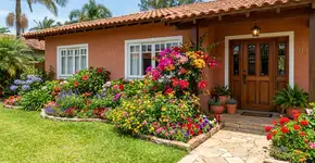 Tenho um jardim de flores o ano todo graças a este planejamento simples