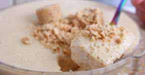 Mousse de paçoca com muita cremosidade que desmancha na boca