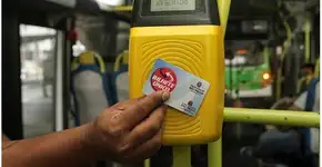 Já pensou em pagar uma corrida de Uber com Bilhete Único? Em SP pode ser possível