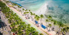 Com mais voos, Maceió vira destino queridinho do verão