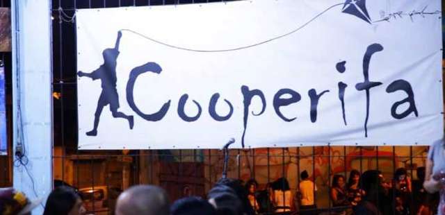 Sarau da Cooperifa é poesia e cultura na zona sul de SP