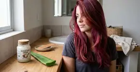 Para que serve aplicar óleo de coco e aloe vera em cabelos tingidos e como fazê-lo de forma correta?