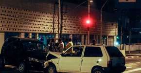 Fotógrafo protesta contra aumento da velocidade com fotos