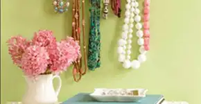 25 maneiras baratas e criativas de organizar acessórios