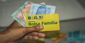 Último grupo recebe Bolsa Família hoje; veja se você foi contemplado