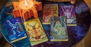 Tarot do dia: previsão para os 12 signos em 19/03/2026