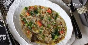 Sopa árabe bem suculenta pronta em 15 minutos