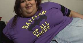 Modelo obesa quer se tornar a mulher mais gorda do mundo