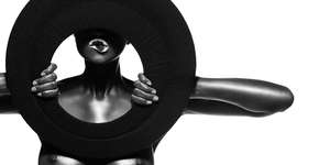 As esculturas humanas de André Britto