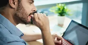 Sintomas de ansiedade: 15 físicos e 6 mentais para você ficar atento