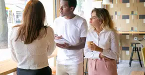 Sinais de que uma pessoa está mentindo: aprenda a identificar em poucos minutos