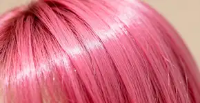 4 benefícios do acidificante para cabelos coloridos