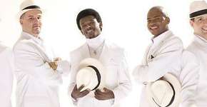 Quinteto em Preto e Branco na Galeria Olido