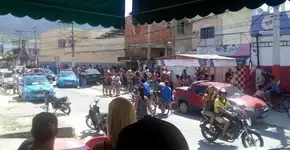 Homem portando marreta invade escola e cita massacre em Suzano