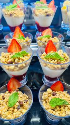 São mais de 40 bares e restaurantes no maior navio do mundo, Star of the Seas