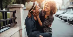 Cérebro encolhe quando você se apaixona, diz estudo